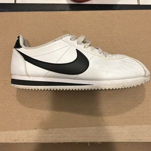Nike Cortez